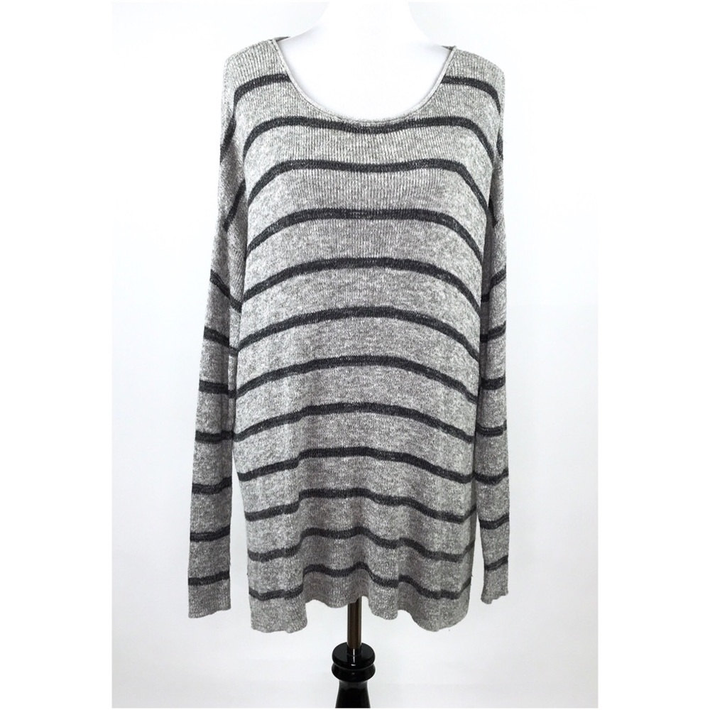 Free People Sweater Sz Small Gray Black Striped